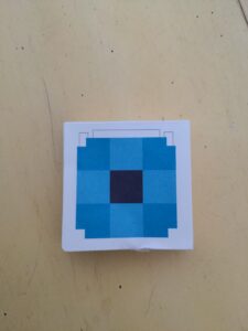 Blueretro Core dans son emballage avec son câble micro-USB
